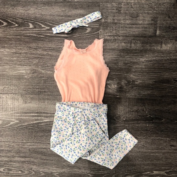 Onsie with floral pants and matching headband - Picture 1 of 5